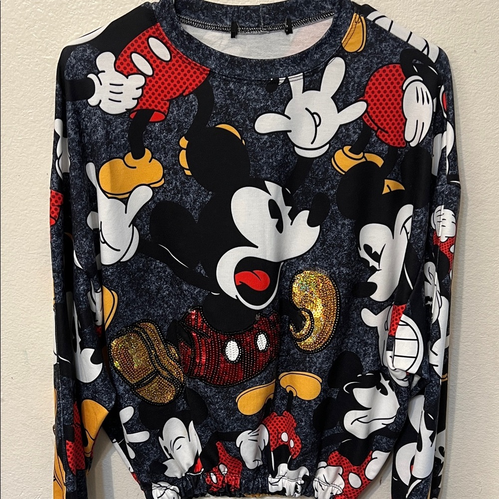 Mickey Mouse Graphic Long Sleeve Top